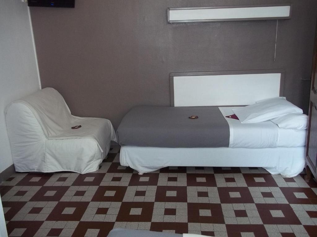 Hotel Innova Cardabella 아비뇽 객실 사진