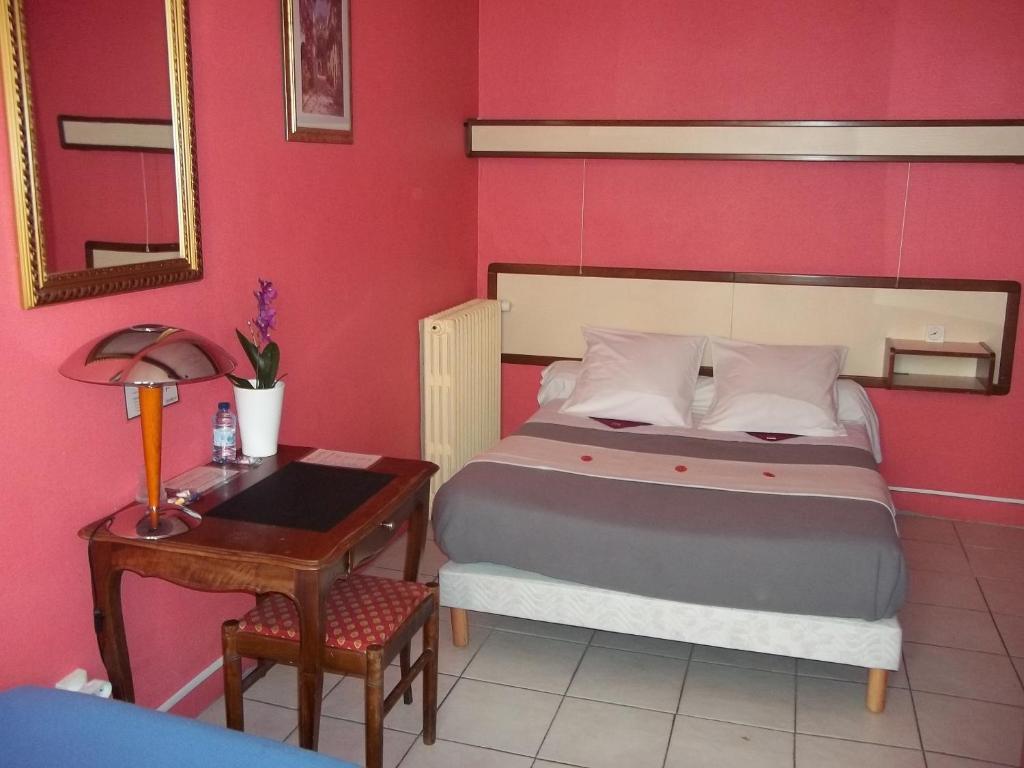 Hotel Innova Cardabella 아비뇽 객실 사진
